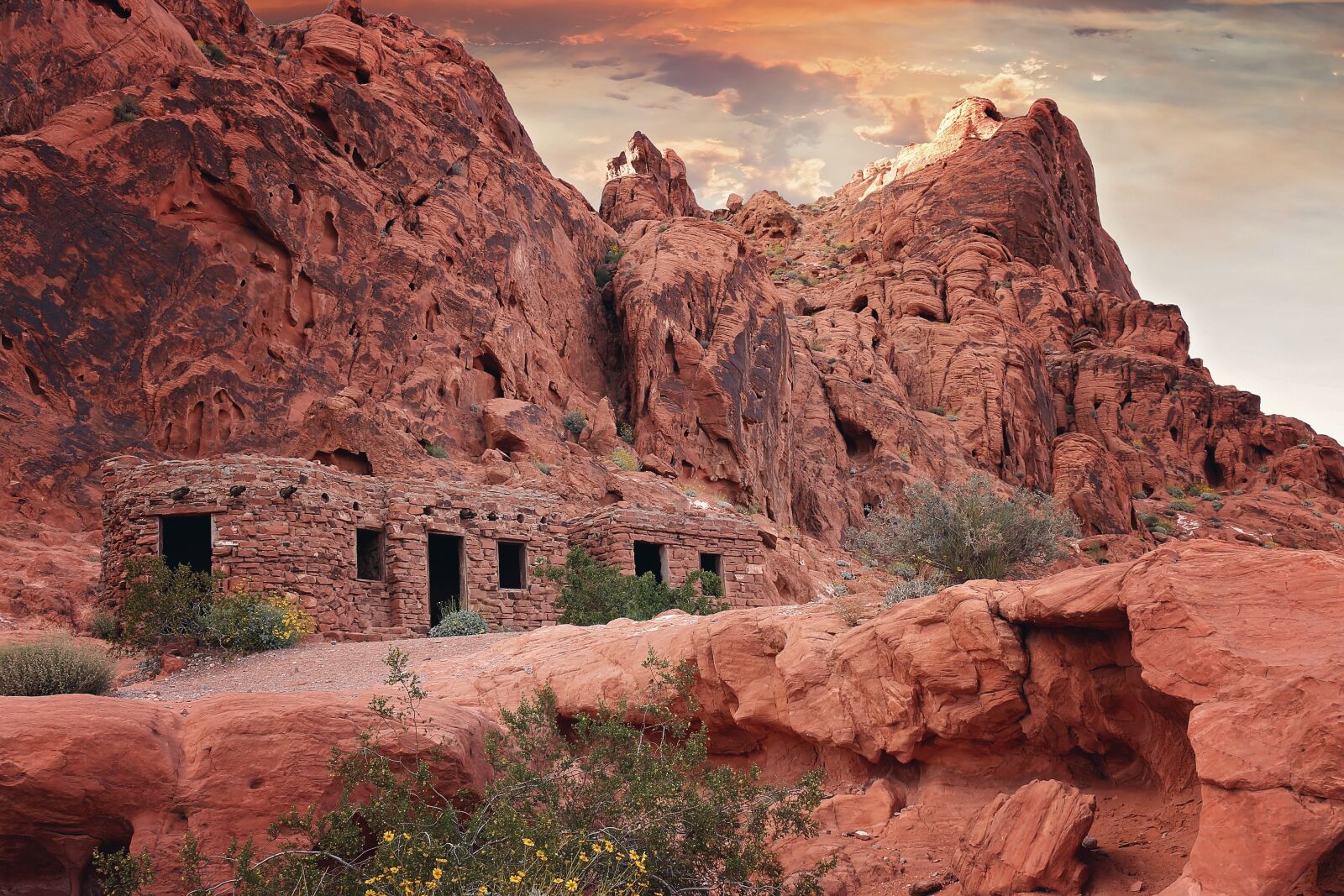 Canon EOS 70D sample photo. The cabins, valley of photography