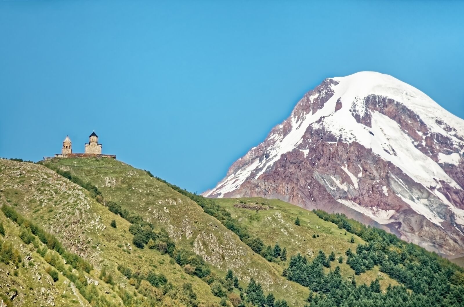 Nikon D7000 sample photo. Georgia, kazbek, gergetier church photography