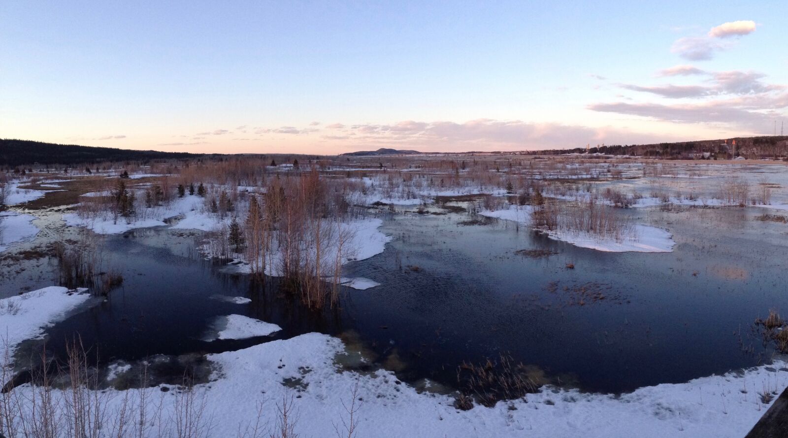 iPhone 5c back camera 4.12mm f/2.4 sample photo. Landscape, nature, water photography