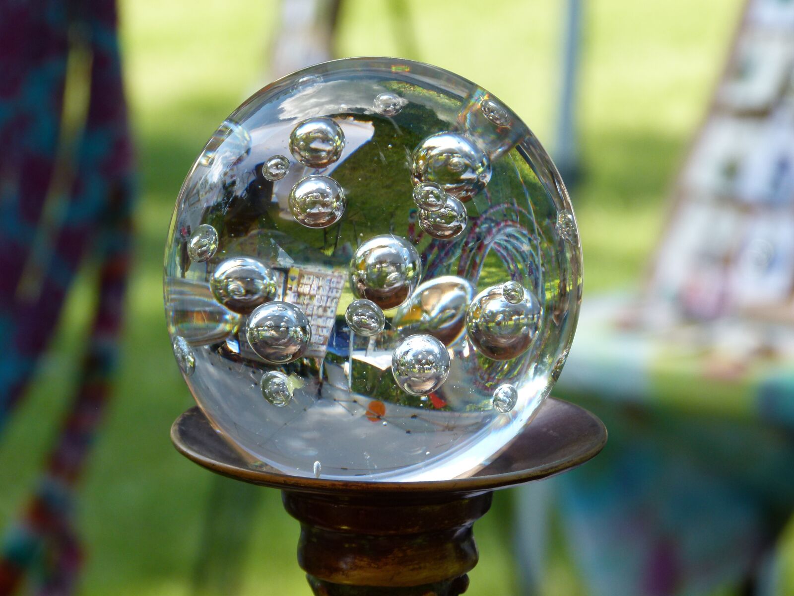Panasonic Lumix DMC-FZ100 sample photo. Glass, sphere, crystal ball photography