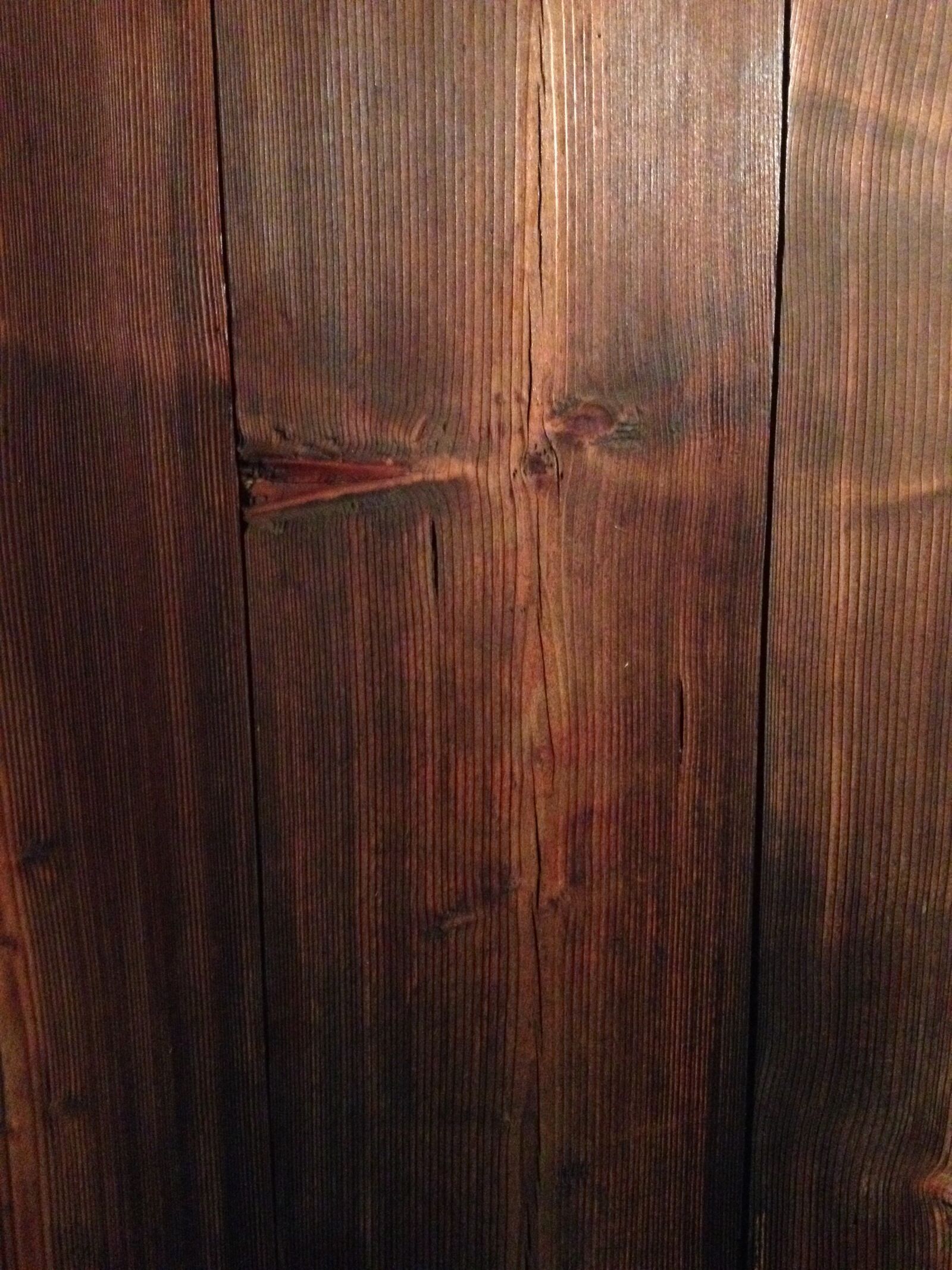 iPhone 4S back camera 4.28mm f/2.4 sample photo. Wooden, door photography