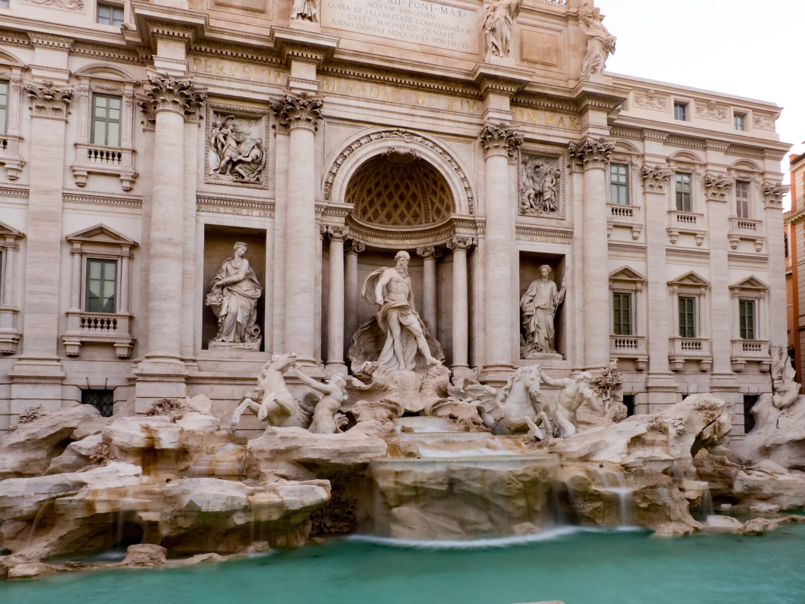 Panasonic Lumix DMC-FZ40 (Lumix DMC-FZ45) sample photo. Rome, fountain, trevi photography