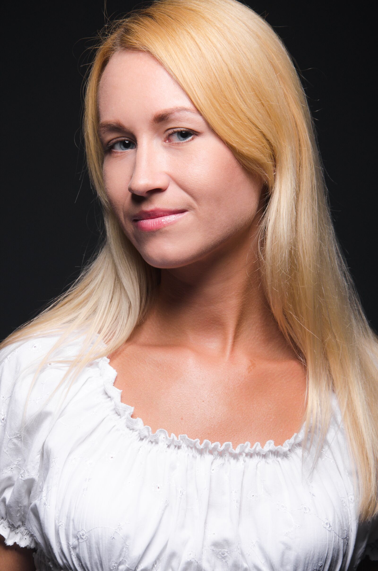 Nikon D5100 sample photo. Portrait, woman, one photography