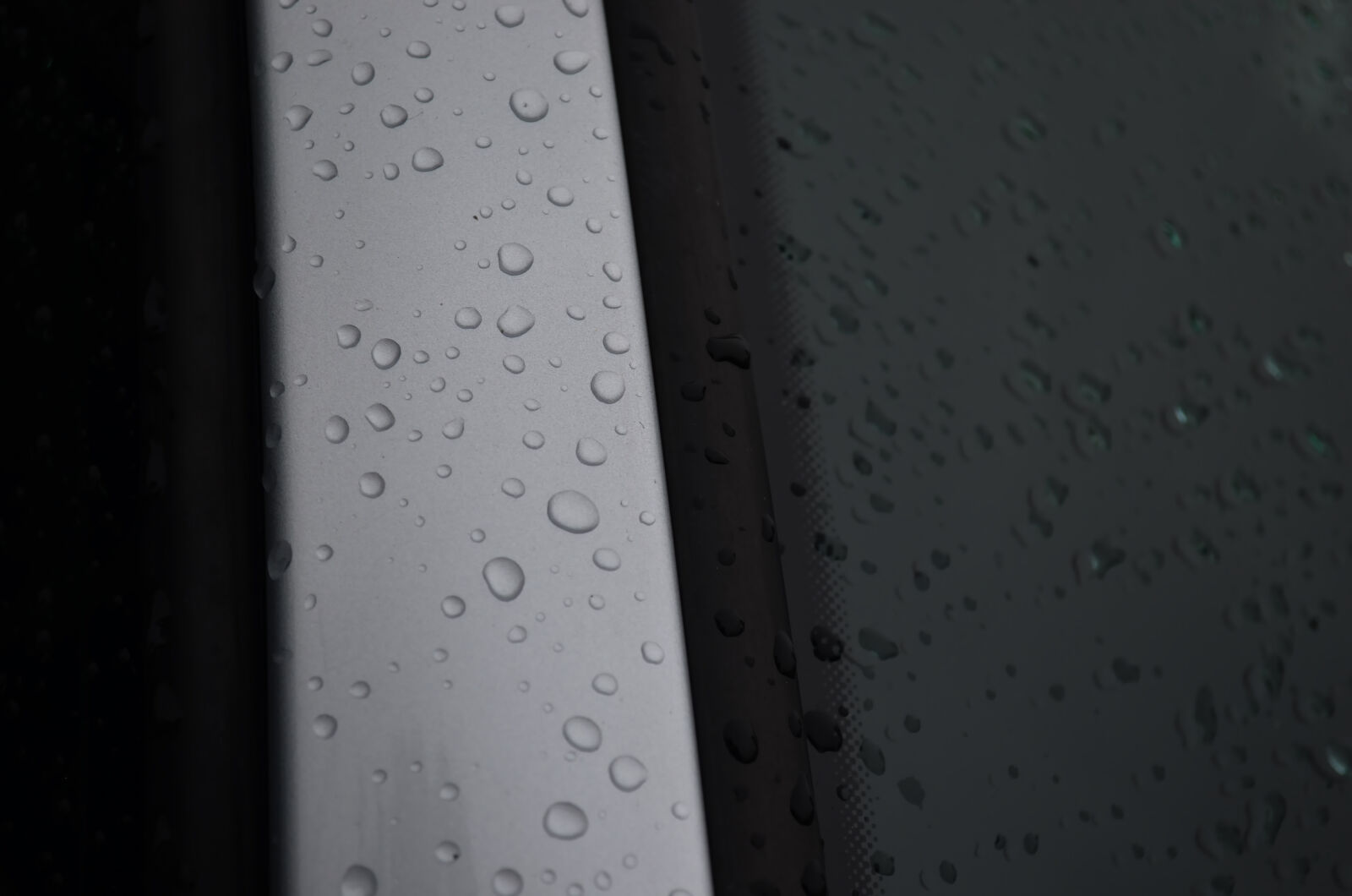 Nikon D5100 sample photo. Clean, drop, glass, rain photography