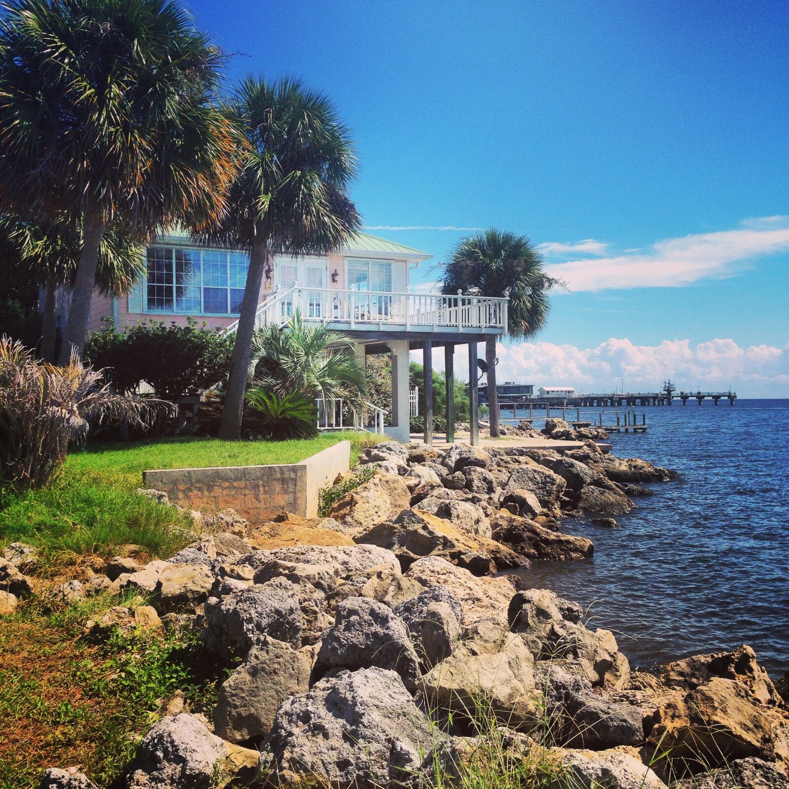 iPhone 5 back camera 4.12mm f/2.4 sample photo. Sea, ocean, florida photography