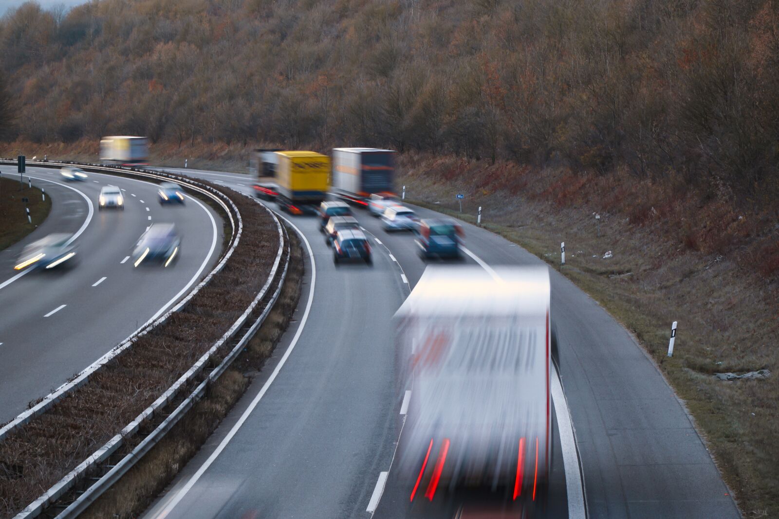 Sony a6000 sample photo. Highway, speed, traffic photography
