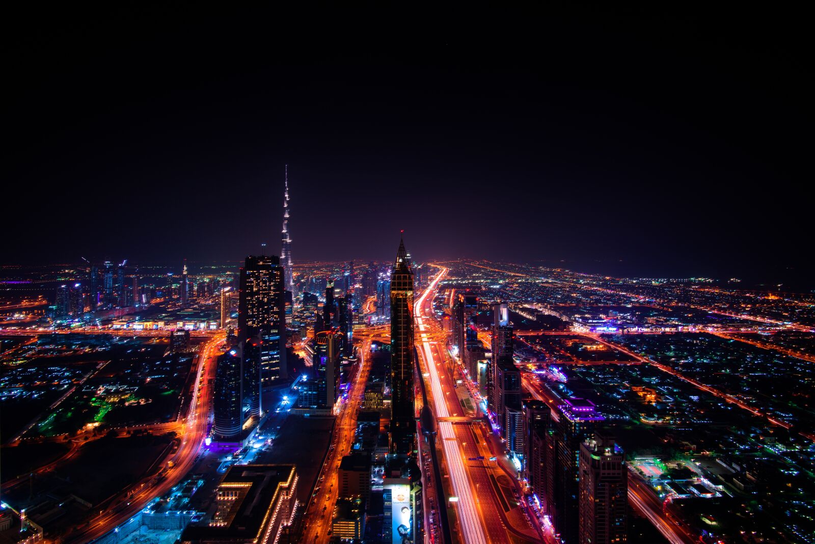 Nikon D810 sample photo. Dubai, skyscraper, city lights photography