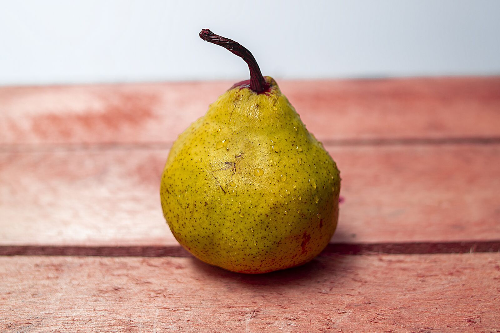 Nikon D600 sample photo. Pear, fruit, vitamins photography