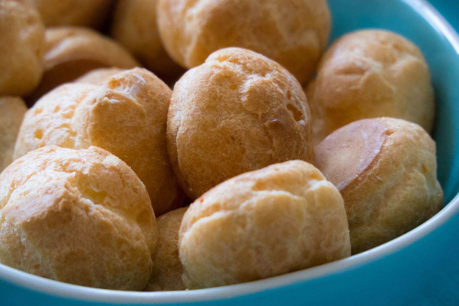 Canon PowerShot G3 X sample photo. Cream puff, pastries, cake photography