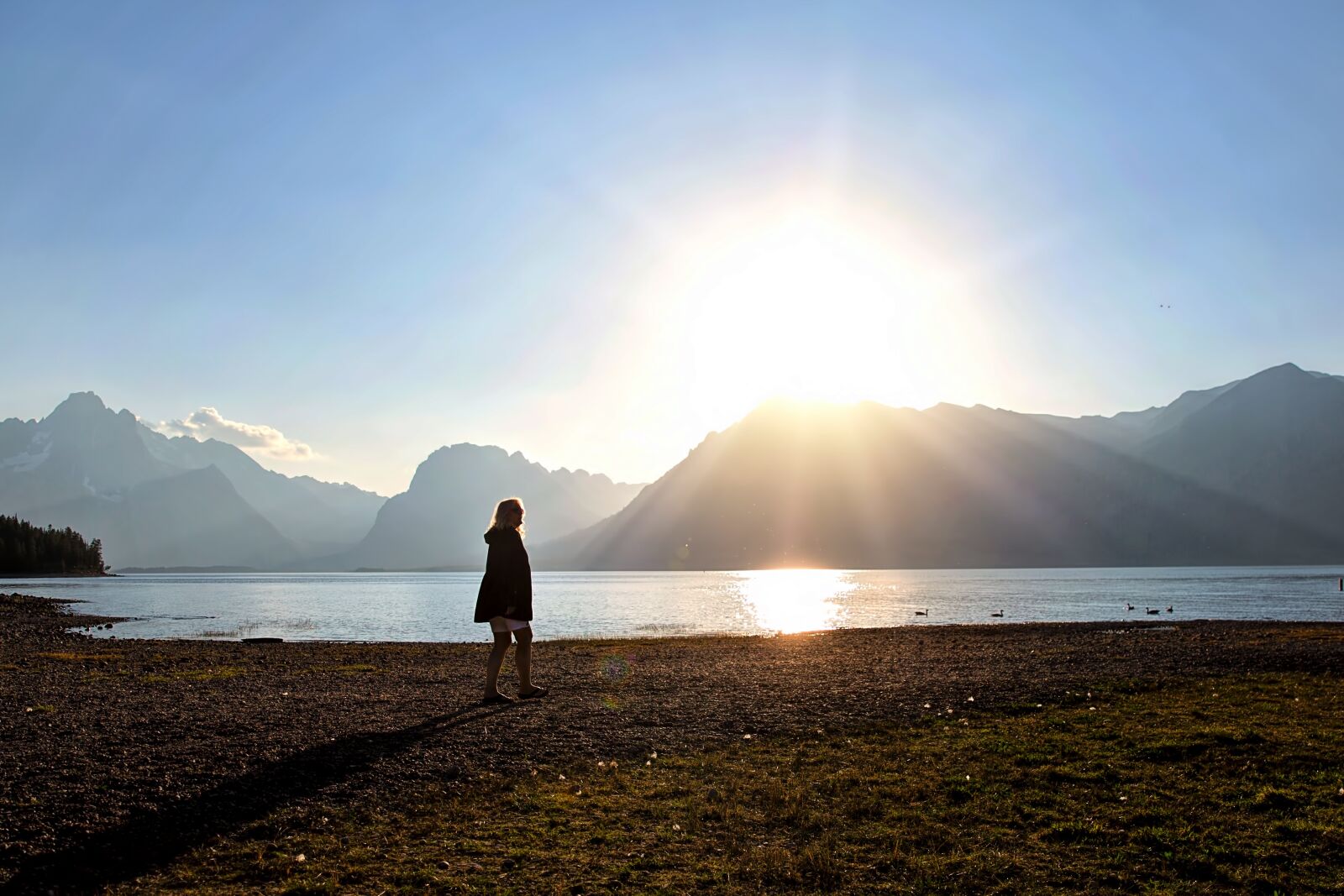 Canon EF 24-70mm F2.8L II USM sample photo. Sunset, mountains, woman photography