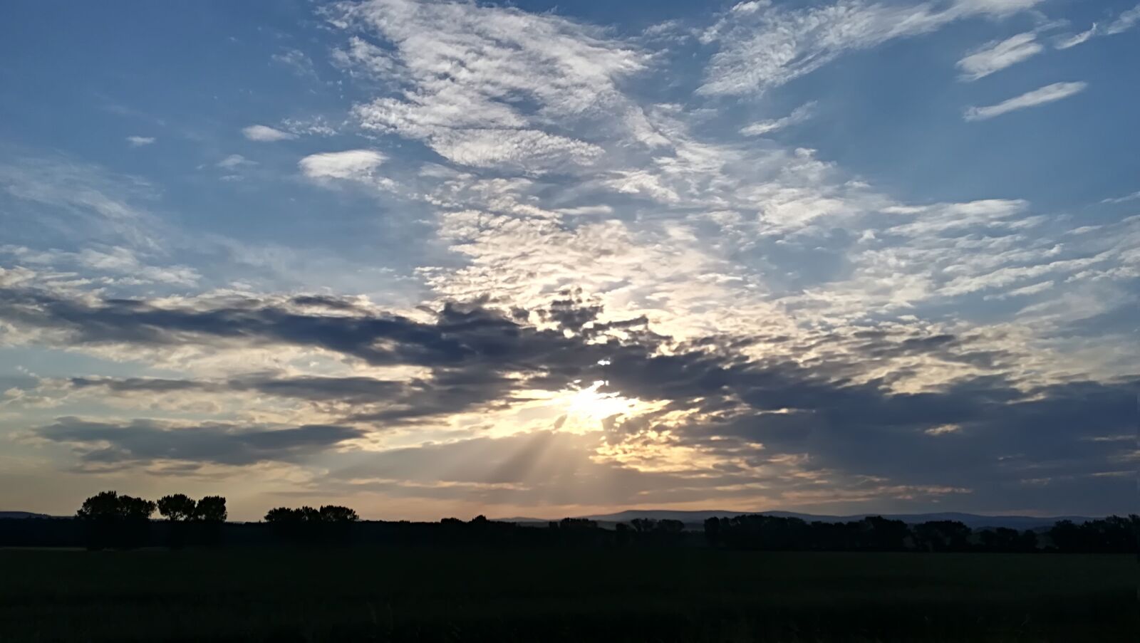 HUAWEI P10 lite sample photo. Sunrise, sun, sky photography