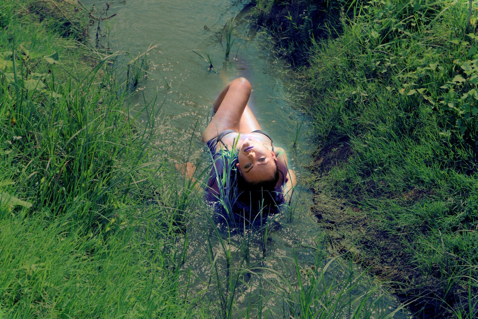 Canon EOS 700D (EOS Rebel T5i / EOS Kiss X7i) sample photo. Girl, water, sensual photography