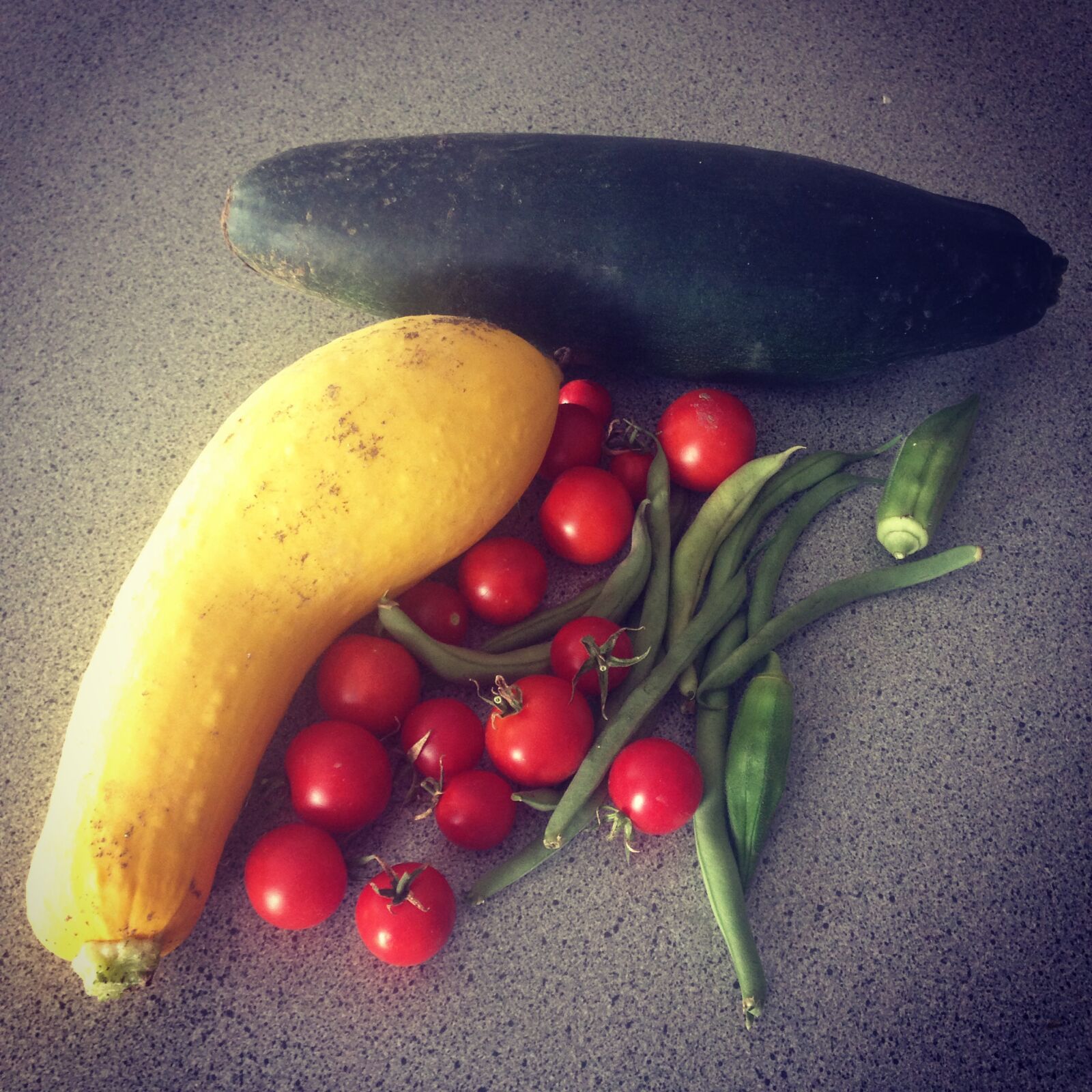 iPhone 5c back camera 4.12mm f/2.4 sample photo. Cherry, tomatoes, fresh, vegetable photography