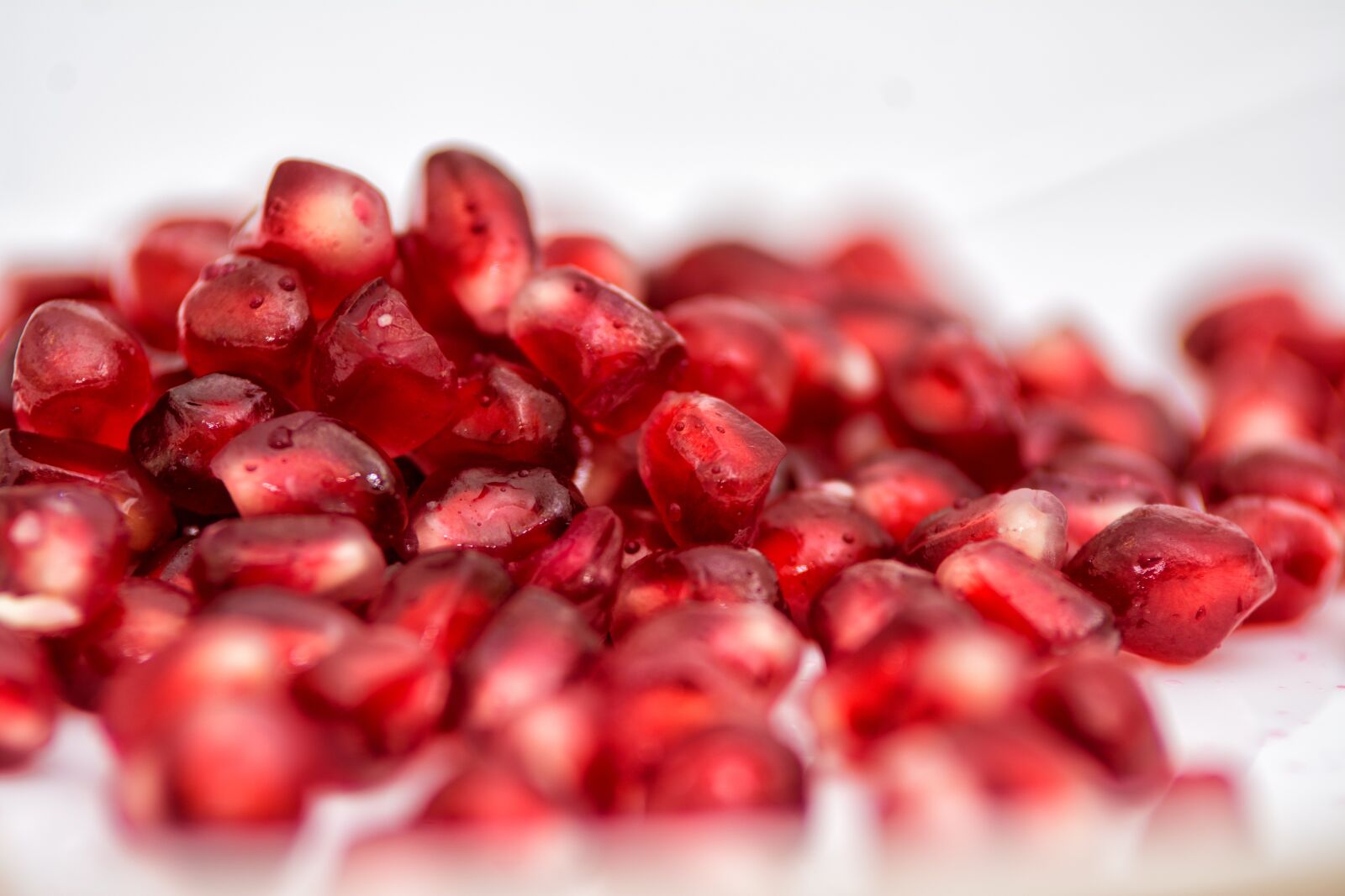 Nikon D7100 sample photo. Pomegranate, fruit, healthy photography