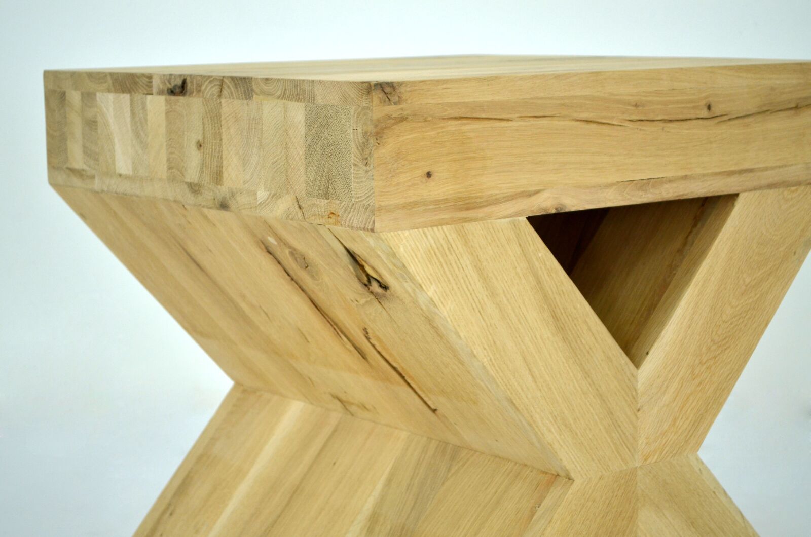 Nikon D7000 sample photo. Small, oak, furniture photography