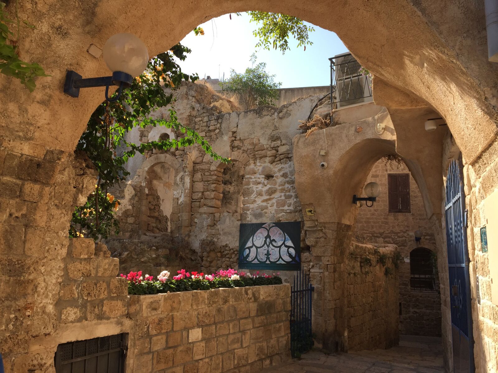 iPhone 6 back camera 4.15mm f/2.2 sample photo. Jaffa, israel, architecture photography