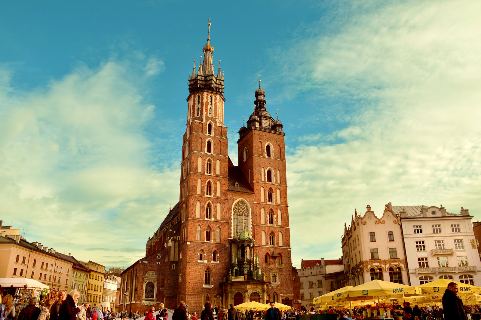 Nikon D3200 sample photo. Church, poland, square, cracow photography