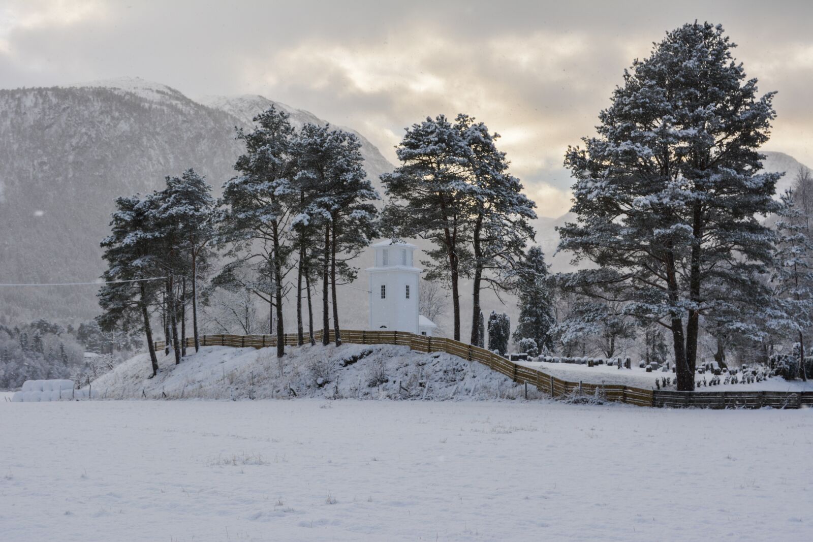 Nikon D5200 sample photo. Winter, church, snow photography