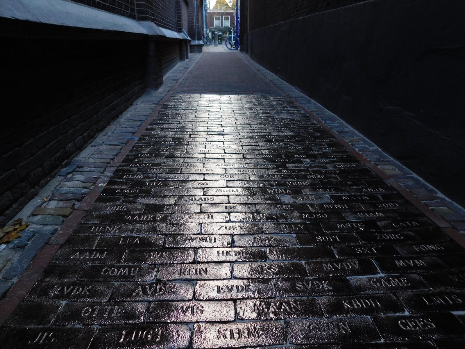 Nikon Coolpix B500 sample photo. Street, cobbles, cobble photography
