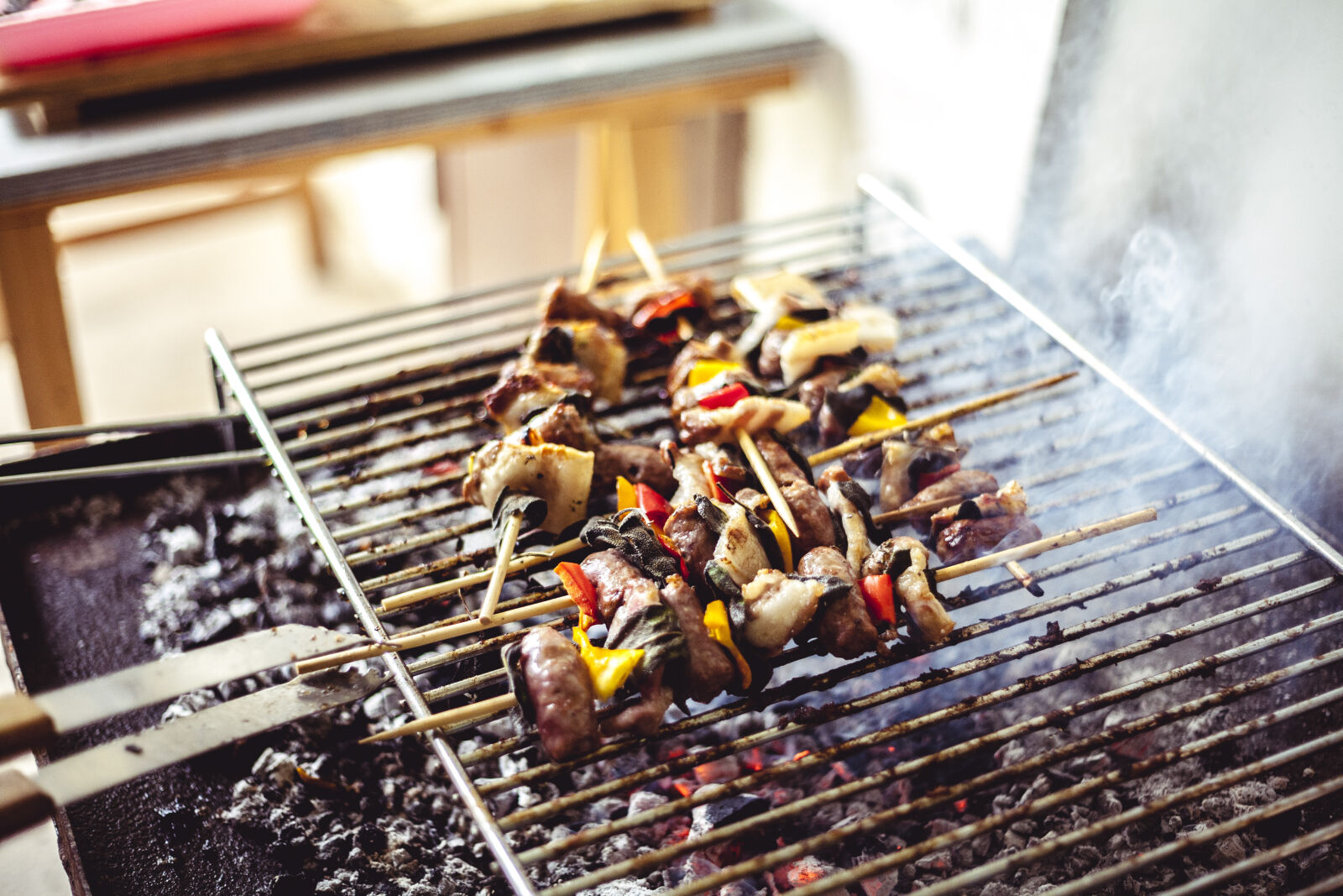 Canon EOS 5D sample photo. Barbecue, bbq, beef, charcoal photography