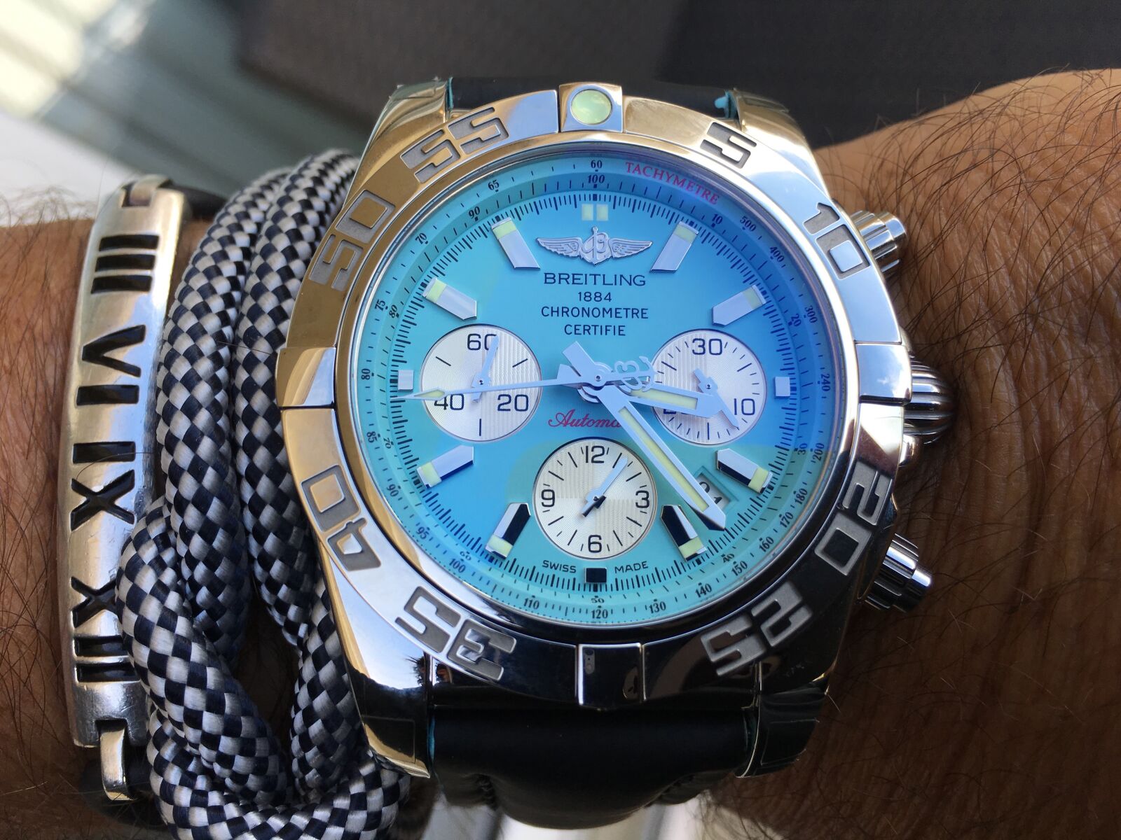 iPhone 6s Plus back camera 4.15mm f/2.2 sample photo. Watch, bracelet, jewelry photography