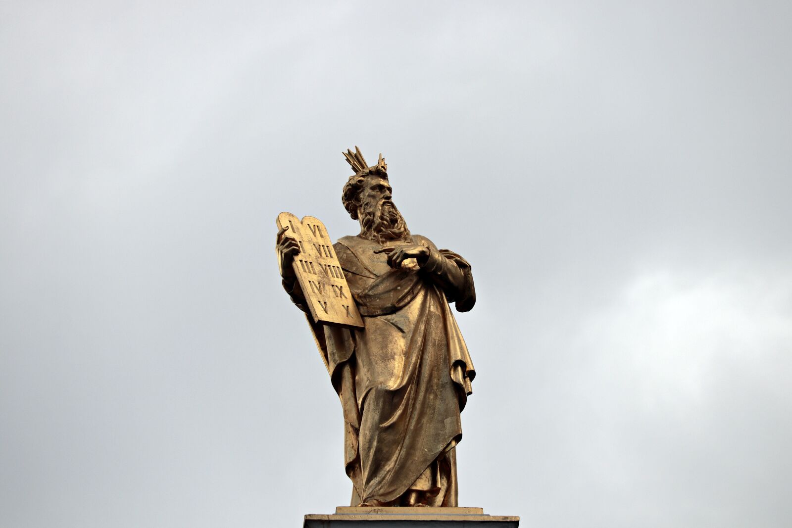 Canon EOS 80D sample photo. Moses, 10 commandments, statue photography