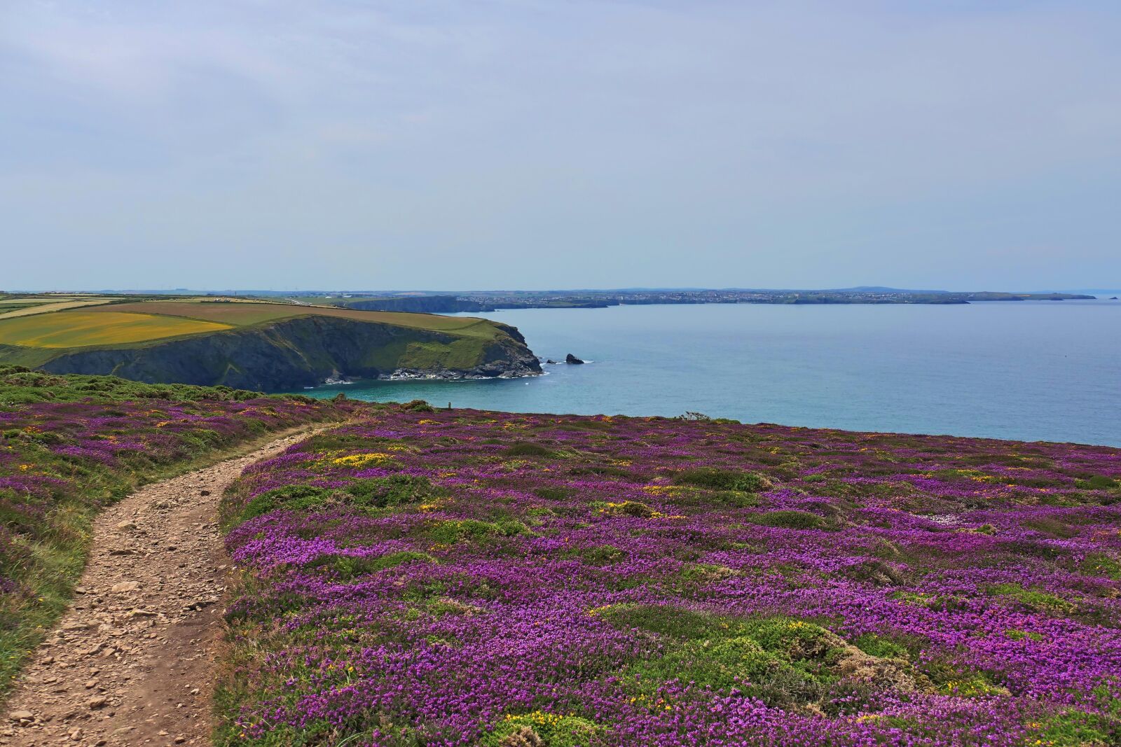 Panasonic DC-FZ10002 sample photo. England, cornwall, coast photography