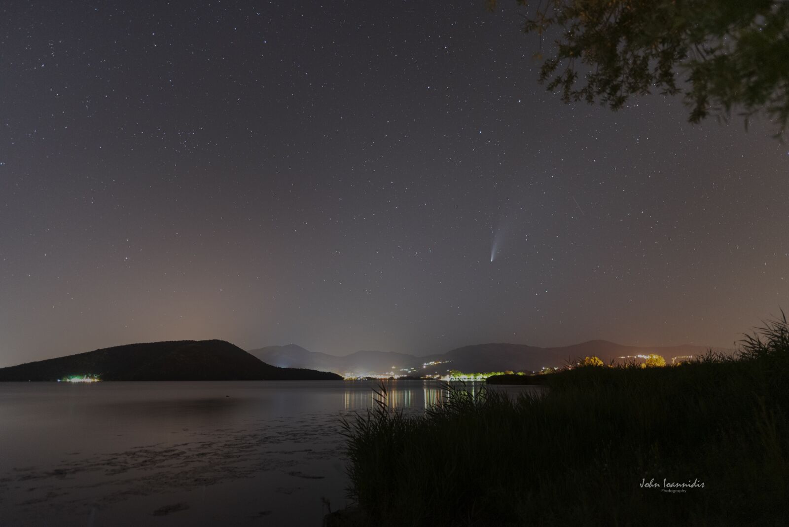 Nikon D750 sample photo. Comet, stars, sky photography
