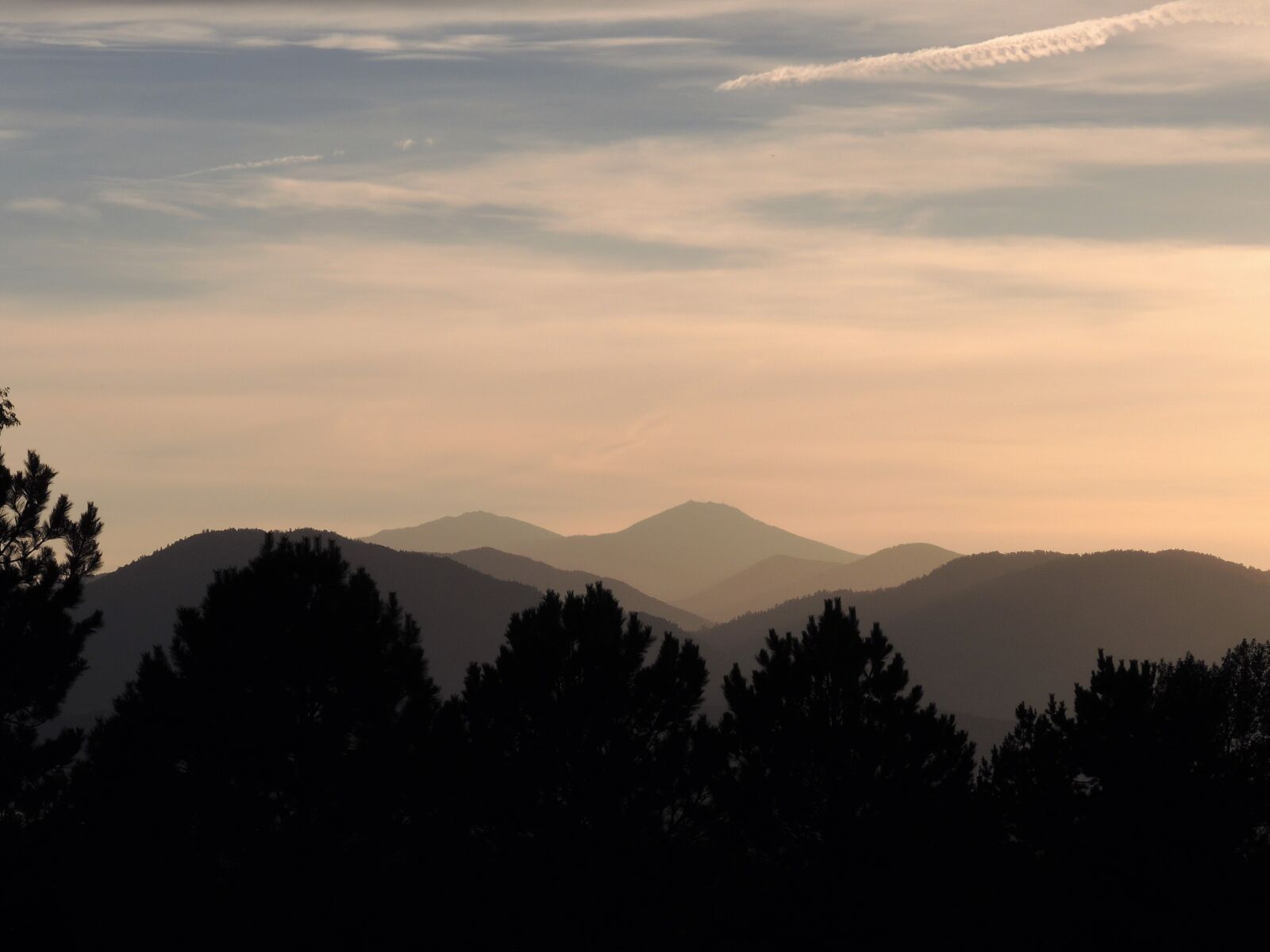 Nikon Coolpix P510 sample photo. Mountains, sunset, depth photography