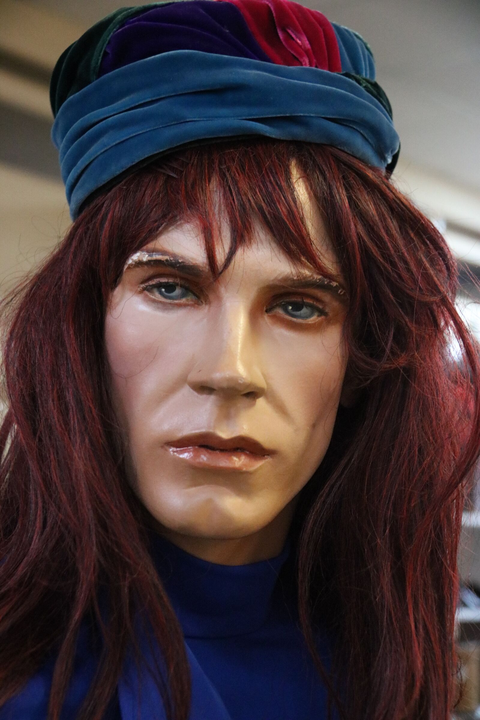 Canon EOS 750D (EOS Rebel T6i / EOS Kiss X8i) sample photo. Mannequin, male, woman photography