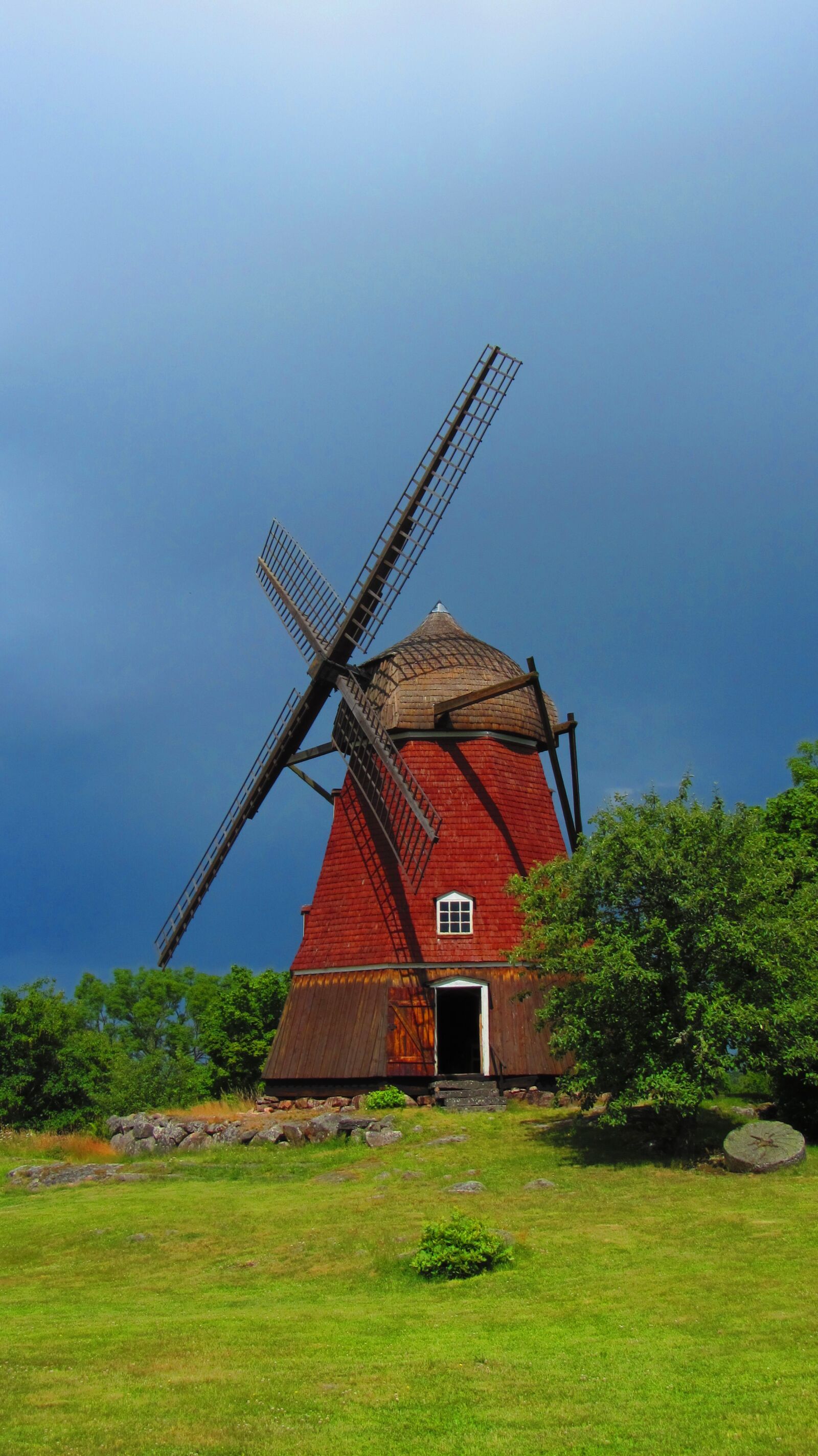 Canon PowerShot SX220 HS sample photo. Windmill, sky, nature photography