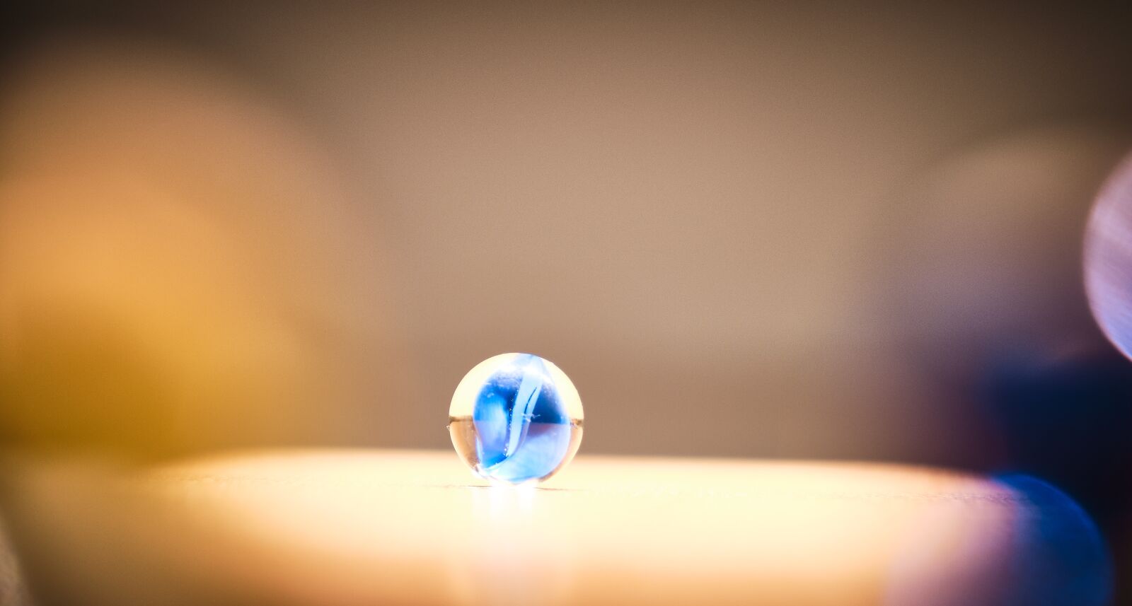 Fujifilm XF 18-55mm F2.8-4 R LM OIS sample photo. Marble, play, focus photography