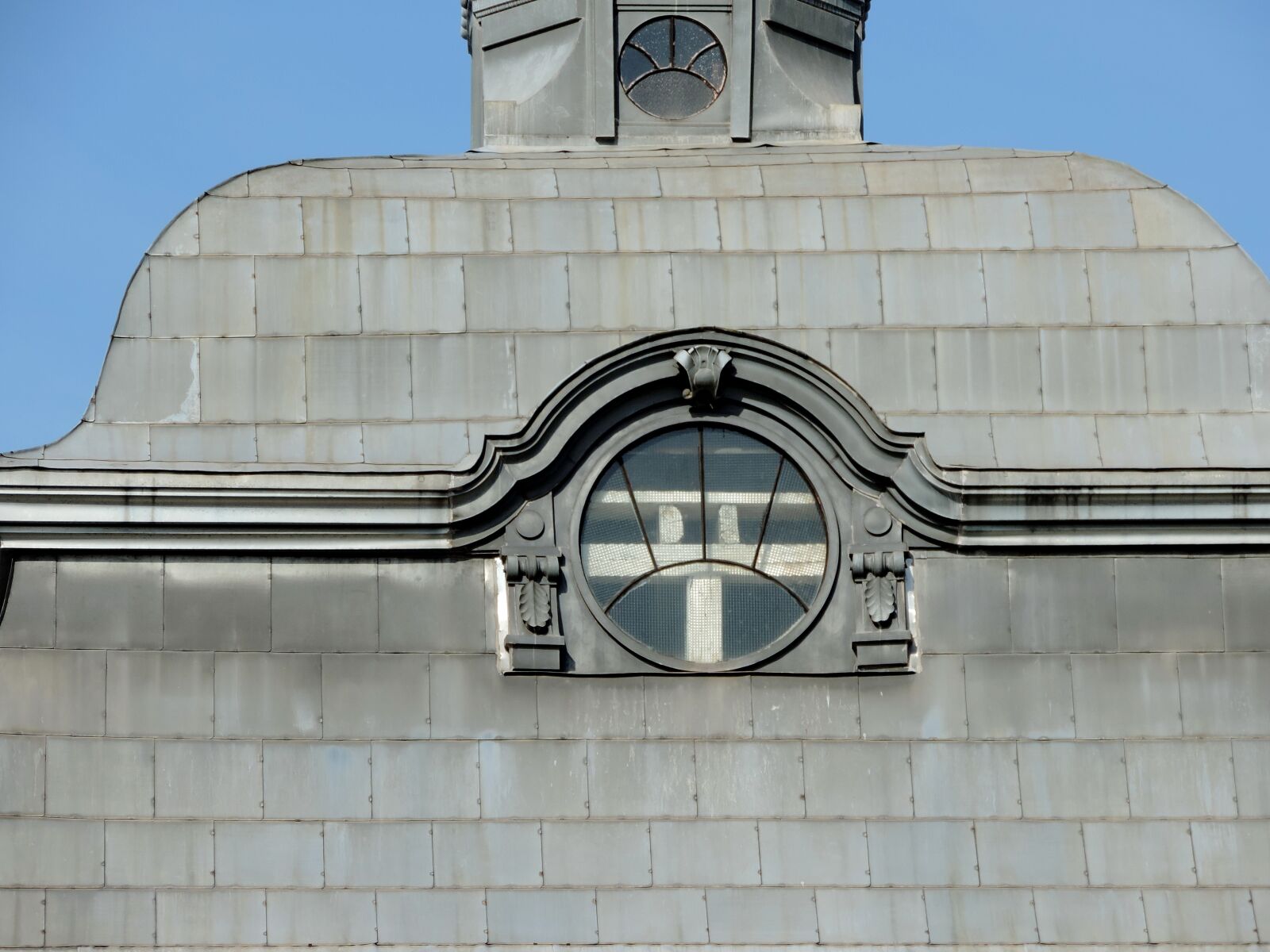 Nikon Coolpix P520 sample photo. Facade, dome, building, architecture photography