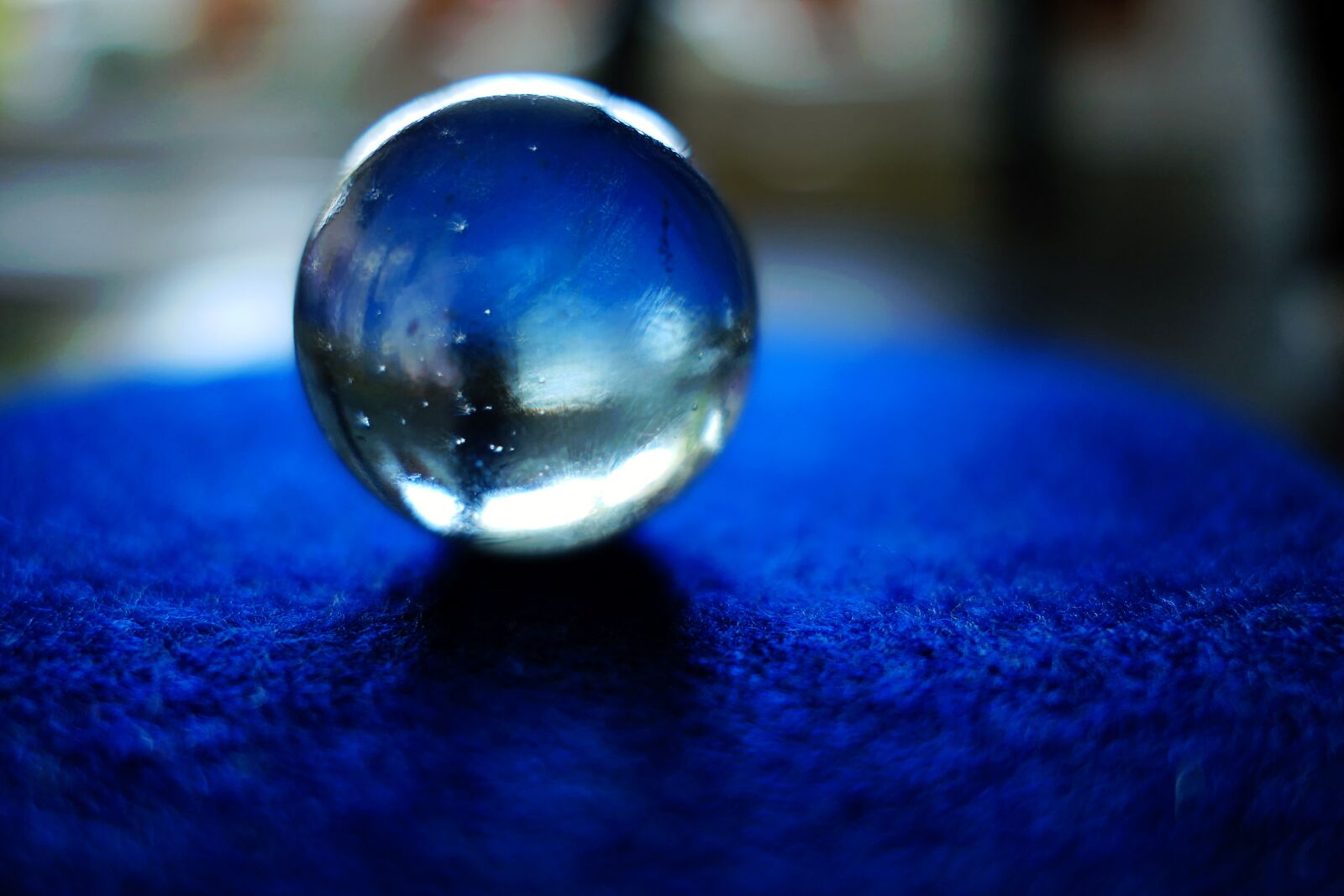 Panasonic Lumix DMC-LX10 (Lumix DMC-LX15) sample photo. Glass, glass ball, prophecy photography