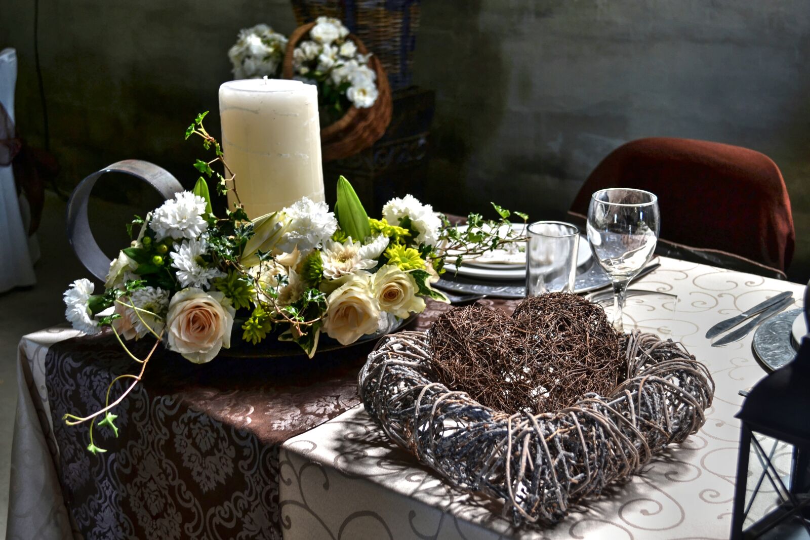 Nikon D3100 sample photo. Wedding, flower arrangement, decorative photography