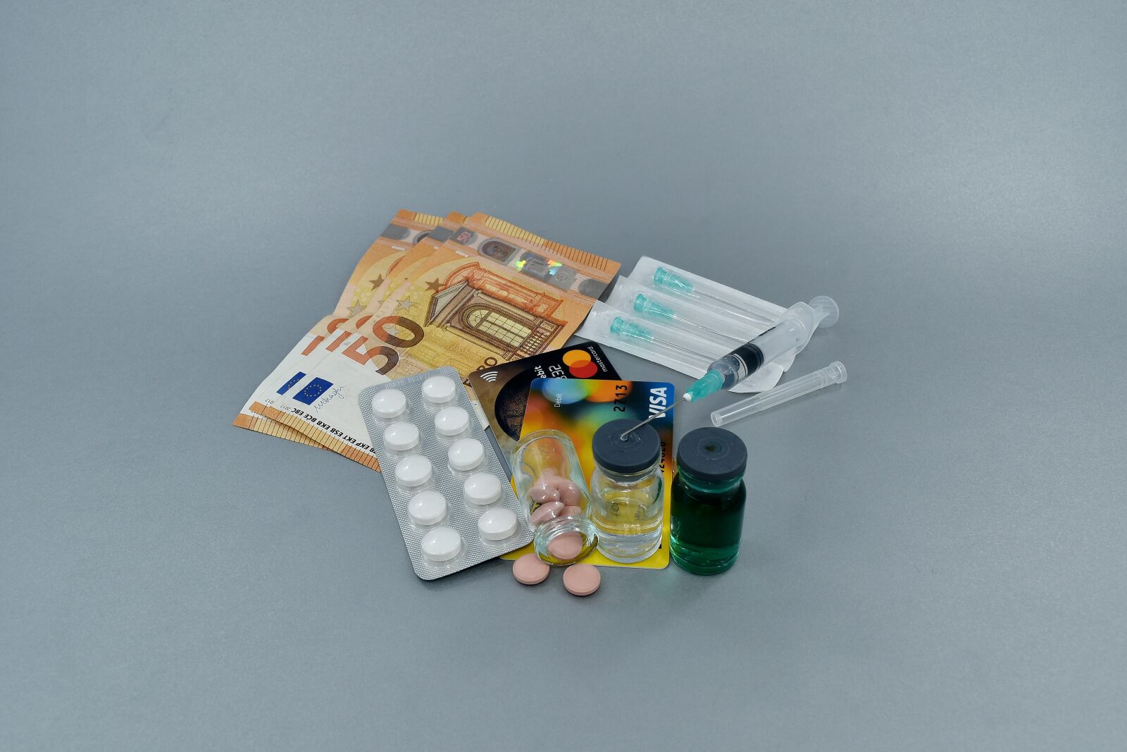 Nikon D5500 sample photo. Coronavirus, covid-19, cure, medication photography