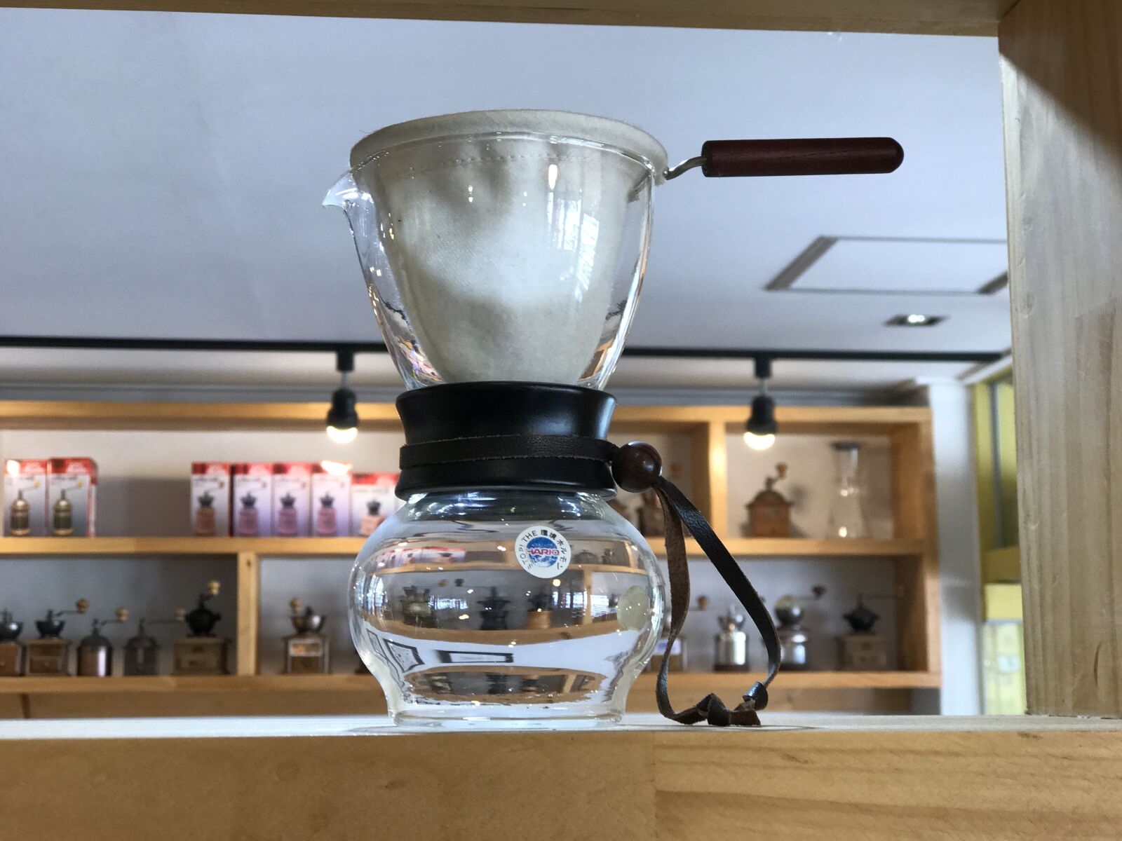 iPhone 7 Plus back dual camera 6.6mm f/2.8 sample photo. Coffee, dutch, dutch coffee photography