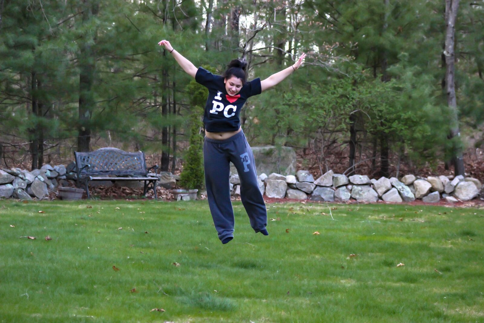 Canon EOS 600D (Rebel EOS T3i / EOS Kiss X5) sample photo. Gymnast, girl tumbling, leap photography