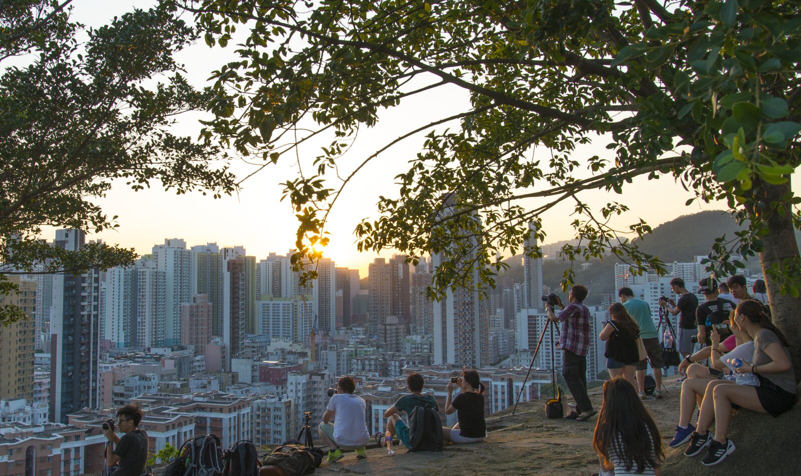 Nikon D610 sample photo. Hill, urban, moon photography