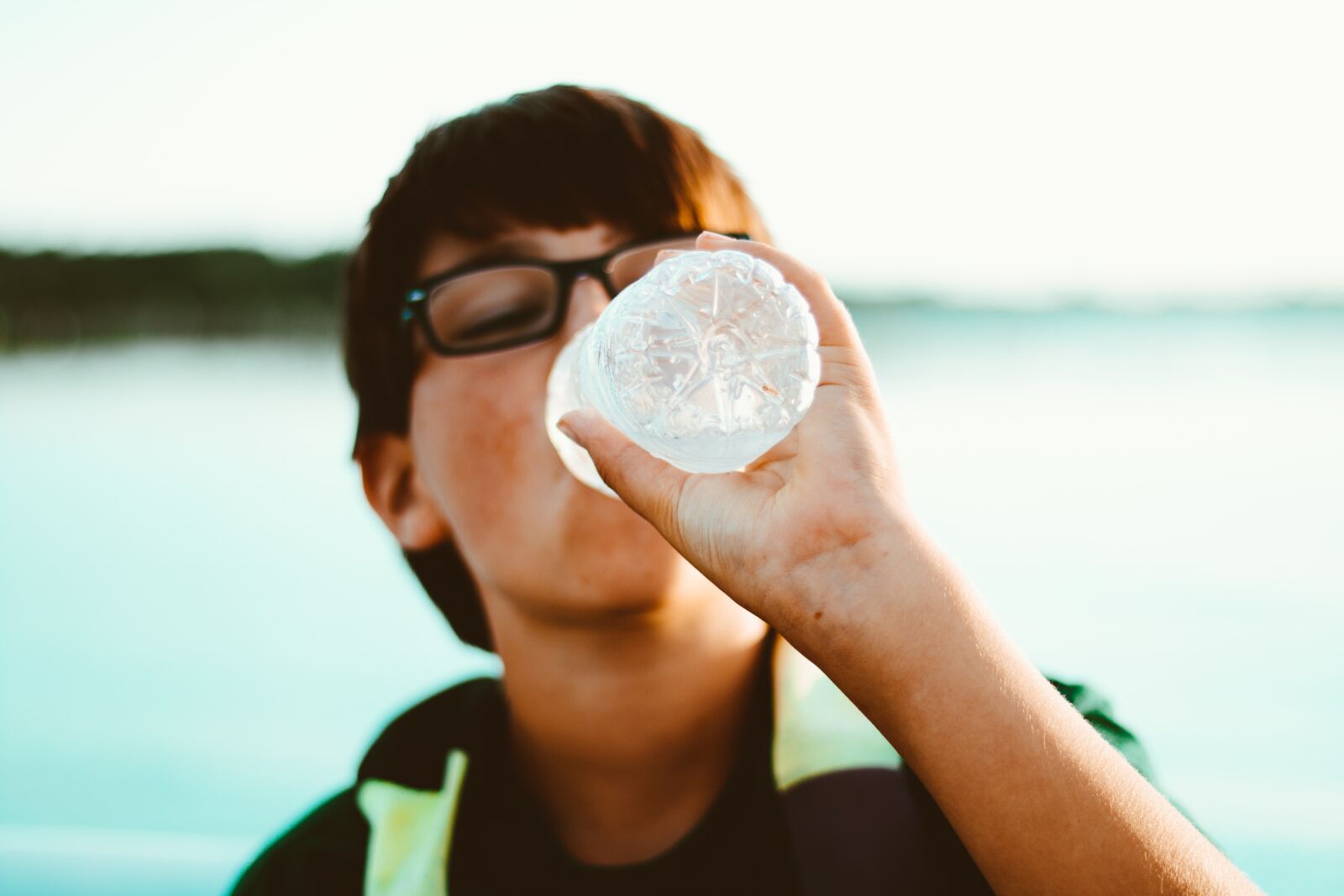 Canon EOS 70D + Canon EF 50mm F1.8 STM sample photo. Water, boy, happy photography