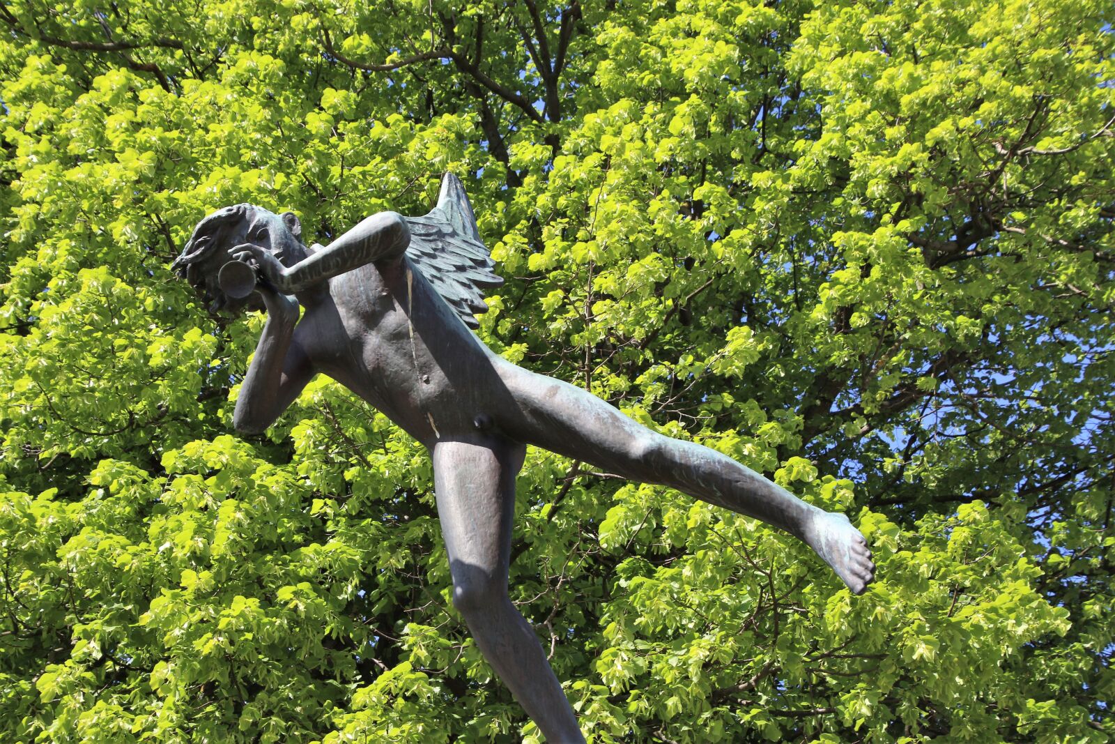 Canon EOS 7D Mark II sample photo. Angel, body, dance, fly photography