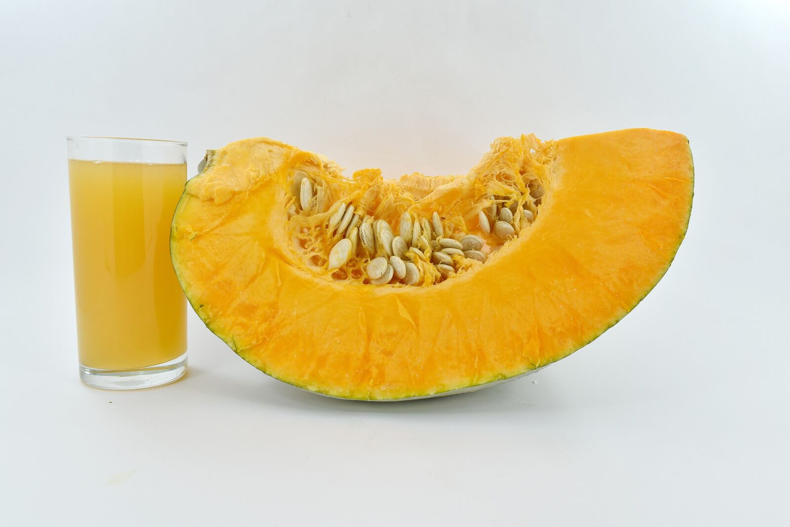 Nikon D5500 sample photo. Juice, organic, pumpkin, pumpkin photography