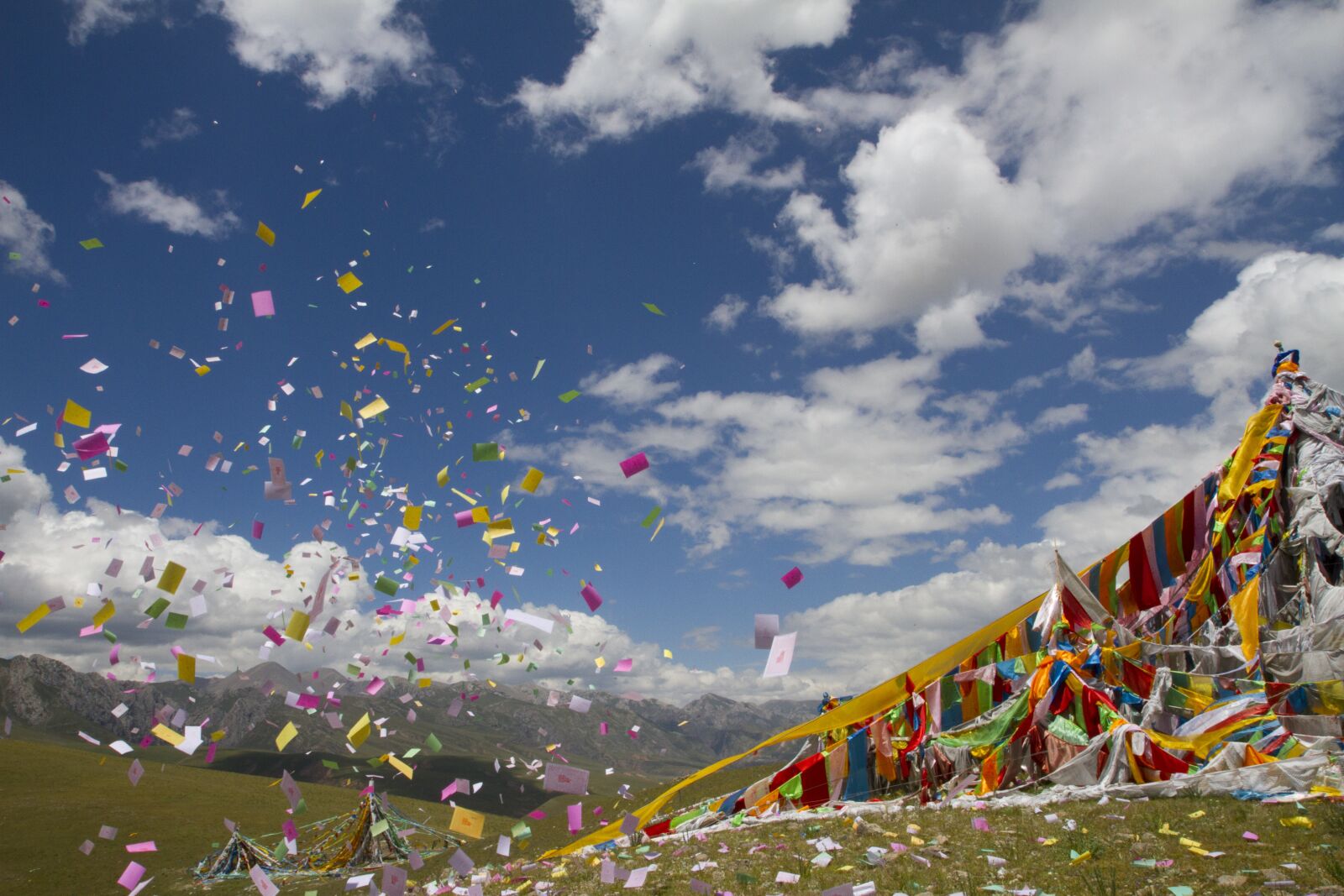 Canon EOS 7D sample photo. Prayer flags, nature, clifford photography