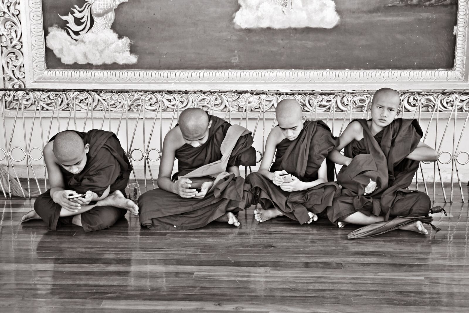 Canon EOS M sample photo. Myanmar, monks, buddhists photography