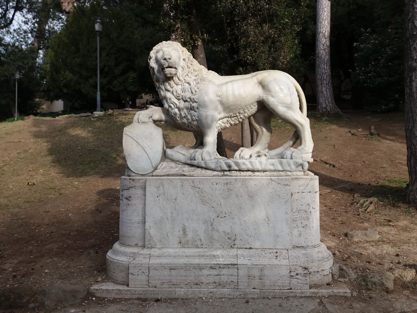 Samsung Galaxy J5(2016) sample photo. Lion, rome, sculpture photography