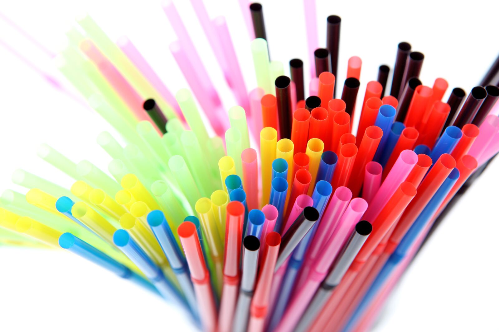 Canon EOS 5D Mark II sample photo. Drinking straw, straw, color photography