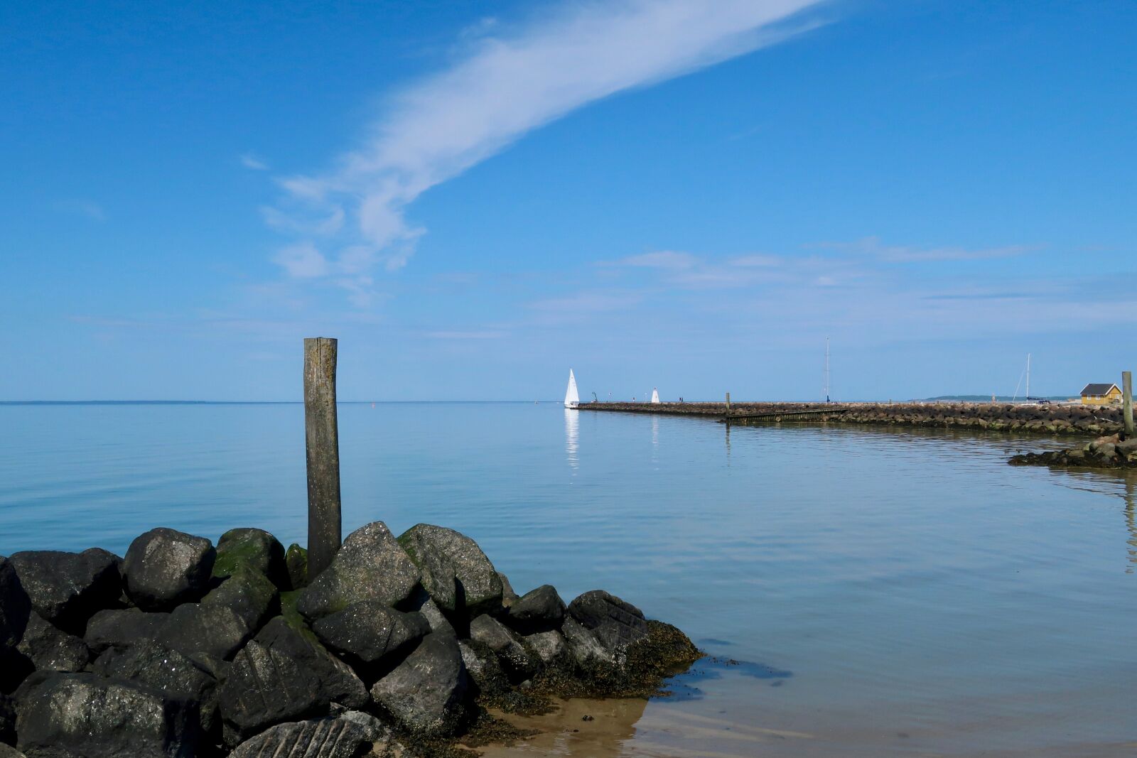 Canon PowerShot G7 X Mark II sample photo. Pier, sky, sailing boat photography
