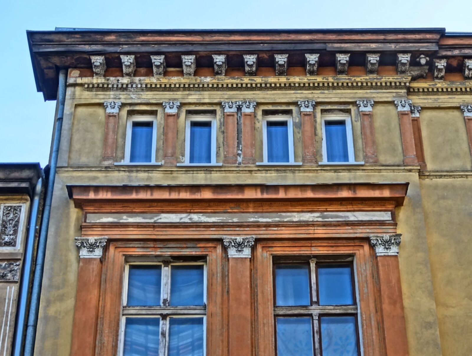 Sony Cyber-shot DSC-HX20V sample photo. Sienkiewicza, bydgoszcz, windows photography