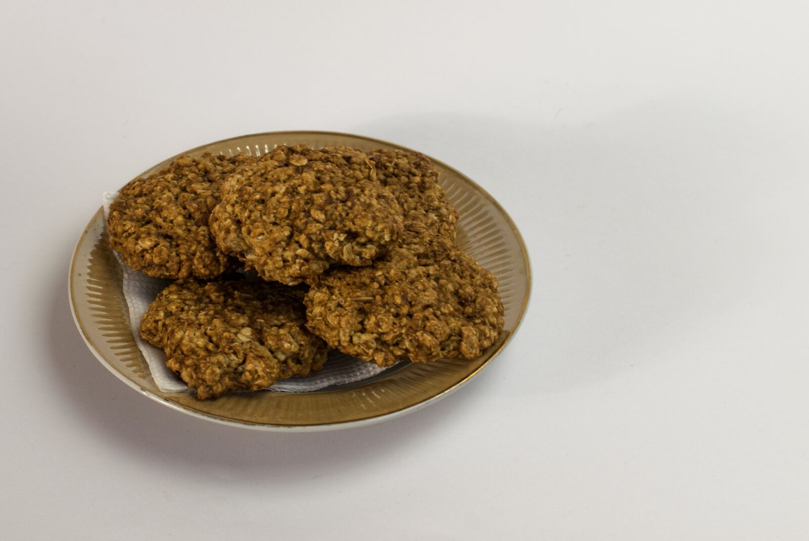 Nikon D5300 sample photo. Cookies, oatmeal, nuts photography
