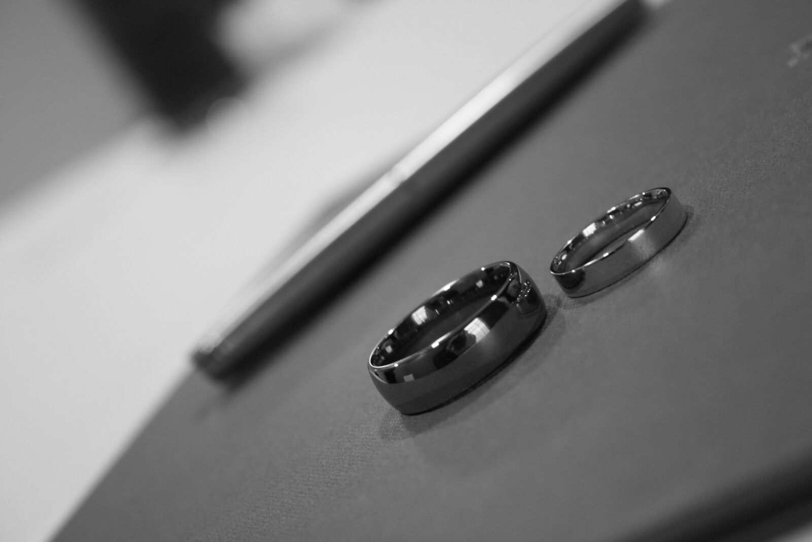 Canon EF-S 18-55mm F3.5-5.6 II sample photo. Rings photography